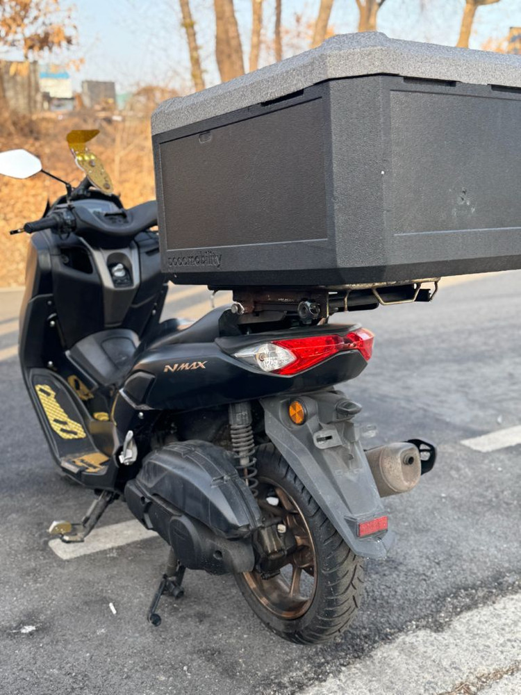 야마하 NMAX125 이미지