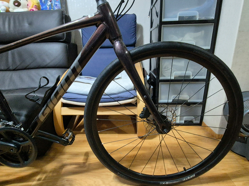 자이언트 에스케이프2 S 이스케이프 하이브리드 자전거 이미지