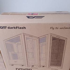 amd 7800X3D반본체 컴퓨터 700,000원에 판매합니다. 이미지