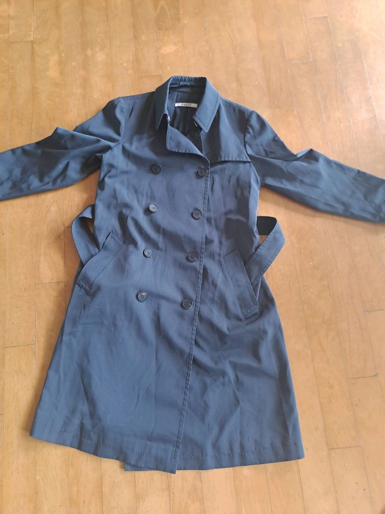 Bally 여성 트렌치 코트 이미지