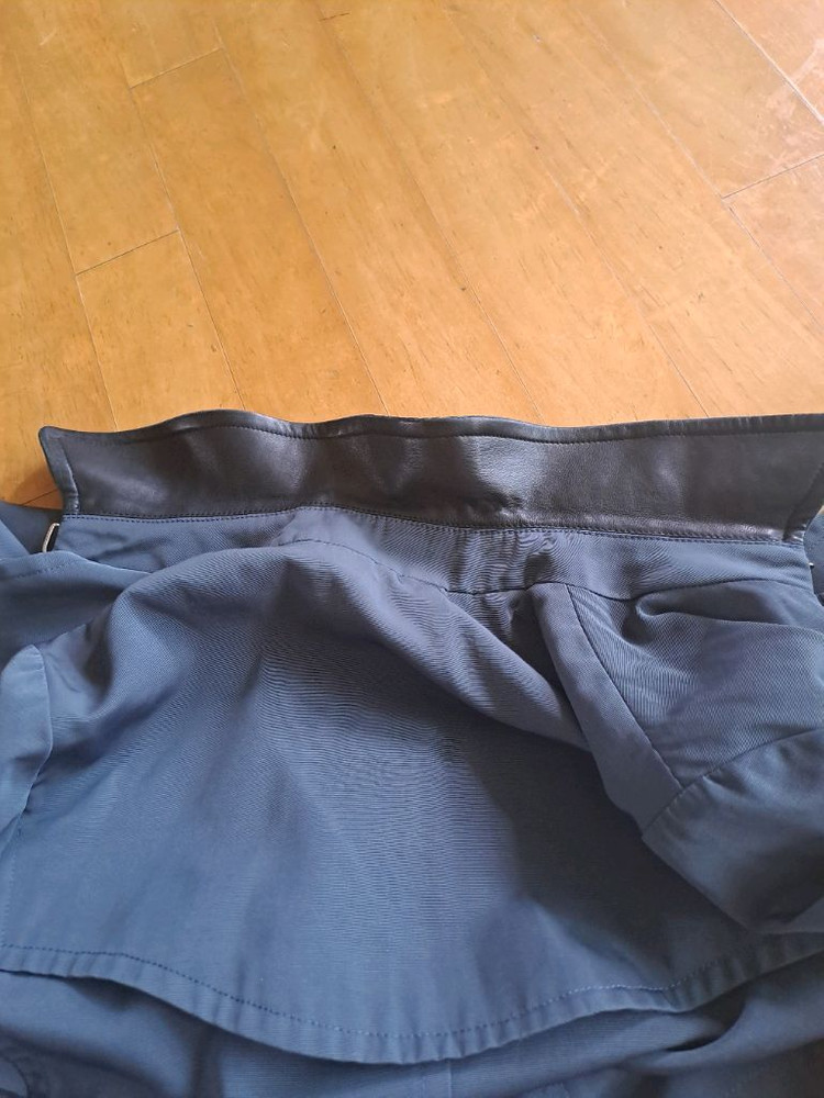 Bally 여성 트렌치 코트 이미지