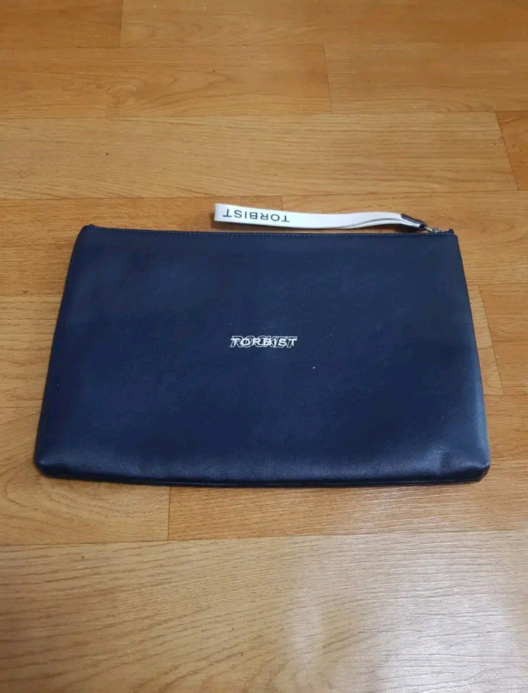 톨비스트(TORBIST) 로켓트 로고 골프 파우치백 이미지