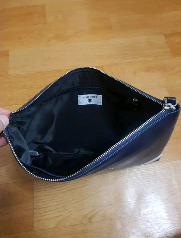 톨비스트(TORBIST) 로켓트 로고 골프 파우치백 이미지