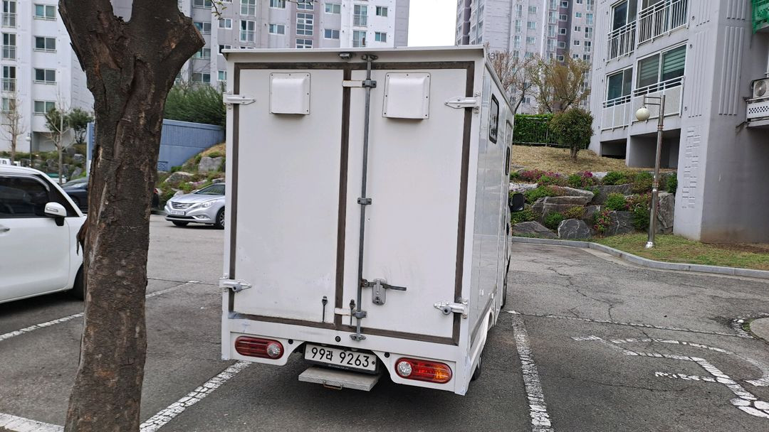 현대포터2 시티밴 캠핑카 이미지