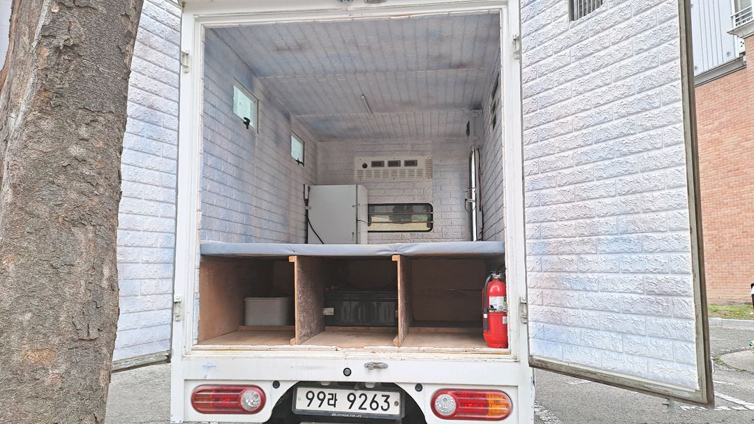 현대포터2 시티밴 캠핑카 이미지