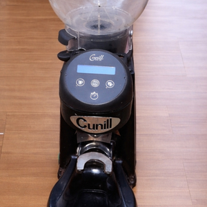쿠닐 자동 커피그라인더 이미지