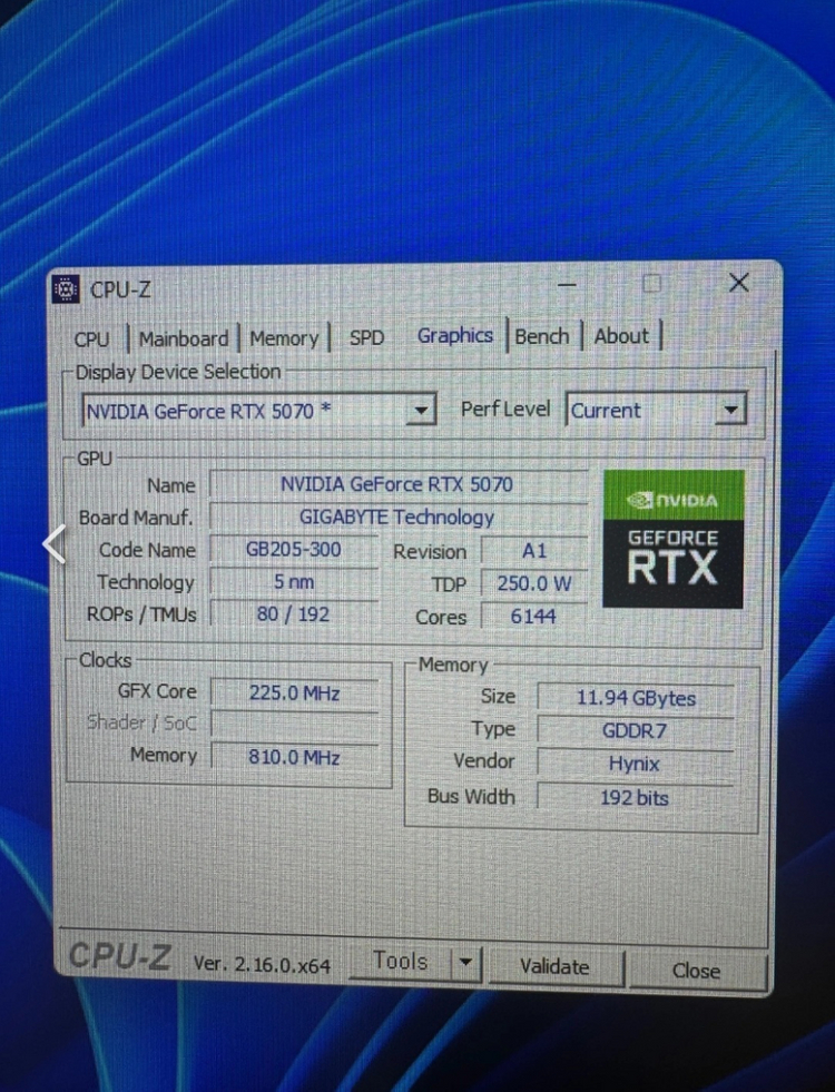 [S급/풀화이트] RTX 5070 + 9600X 고사양 게이밍 본체 이미지