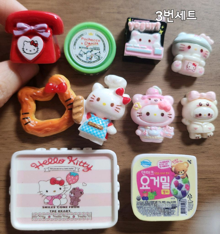 지비츠 폰꾸용 미니어처 및 데코파츠 일괄구성 이미지