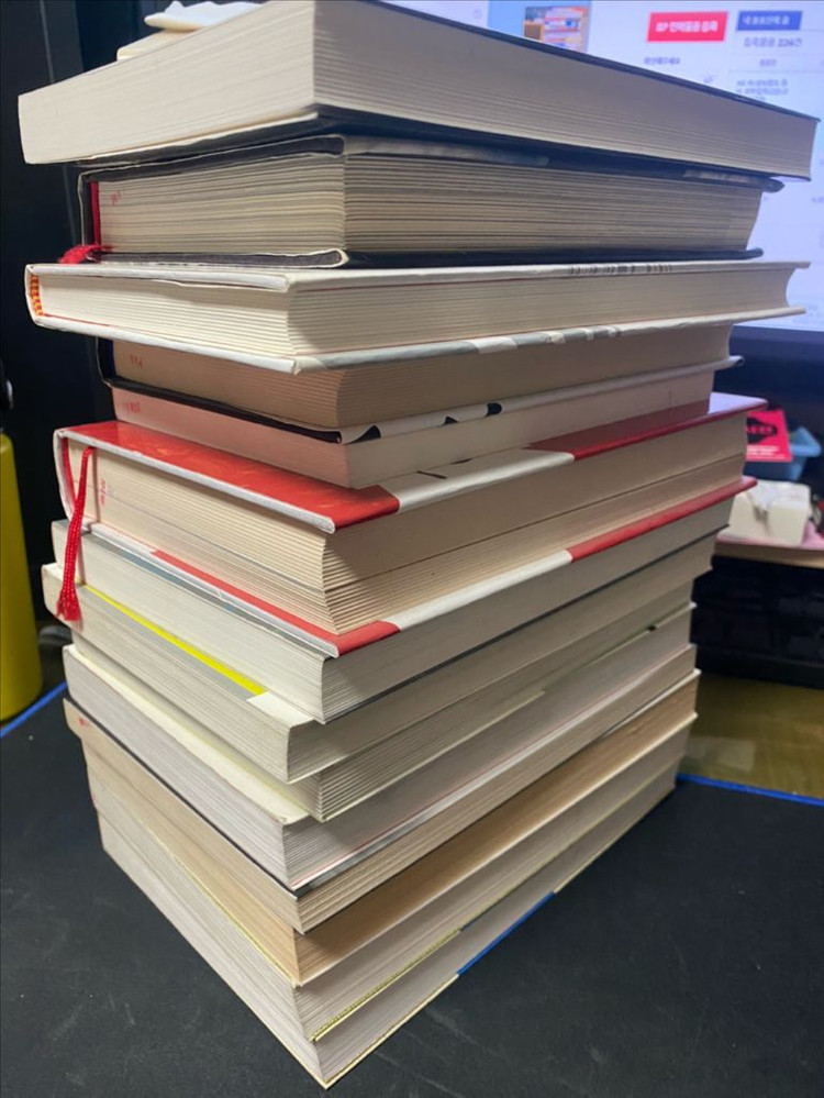 과학 관련 책 13권. 호킹의 빅퀘스천, 파인만 QED강의 등 이미지