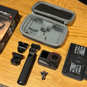 인스타 360 에이스프로2 이미지