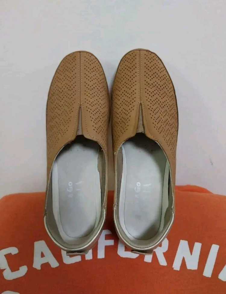 여성 제니아 가죽 슬립온 (230) 이미지