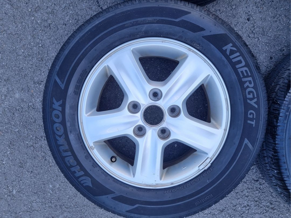 i30 15인치 1956515 중고 휠타이어 팝니다 이미지