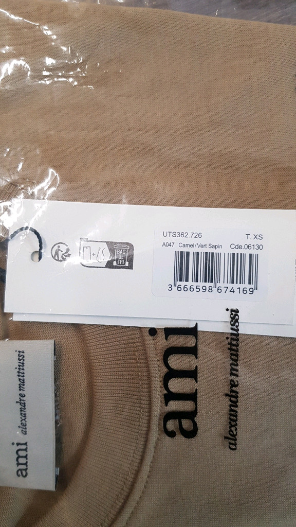 NA42정품새상품>아미 드 꾀흐 빅로고 반팔티 (베이지 / 아이보리) 이미지