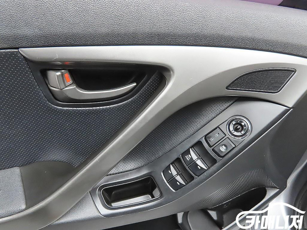 [현대]아반떼 MD M16 GDI 스타일 (5인승) #앱특가 이미지