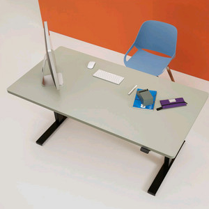 에렉투스 모션데스크 상판 1600x800 (프레임x) 이미지