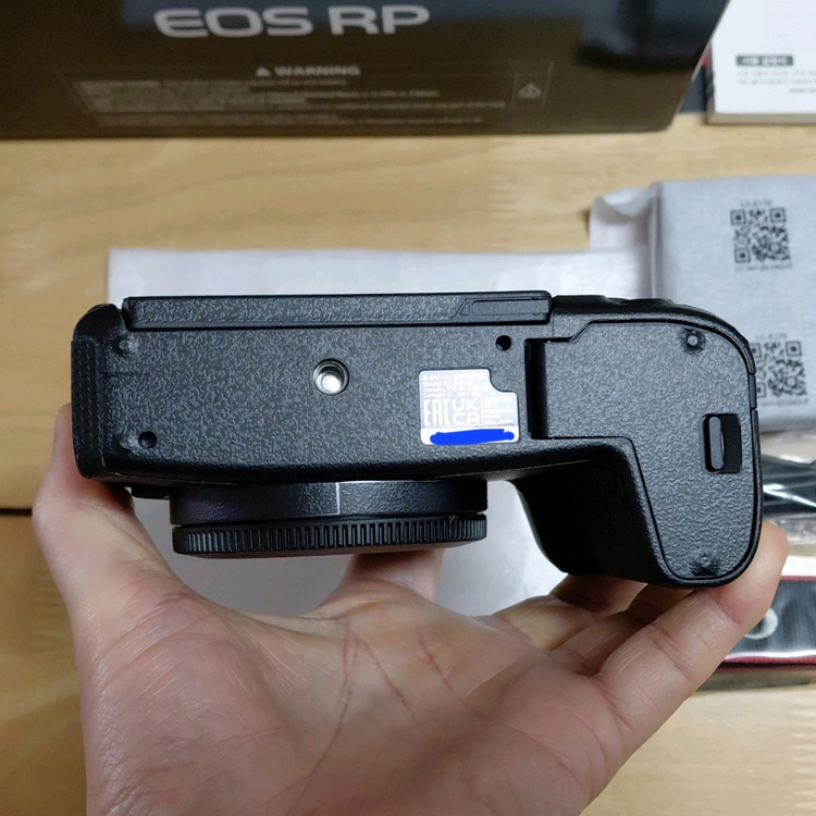 캐논 eos rp 바디 신품급 보증 27년11월 이미지