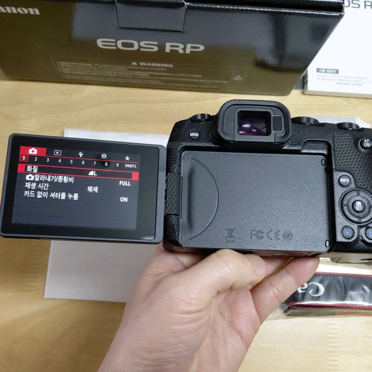 캐논 eos rp 바디 신품급 보증 27년11월 이미지