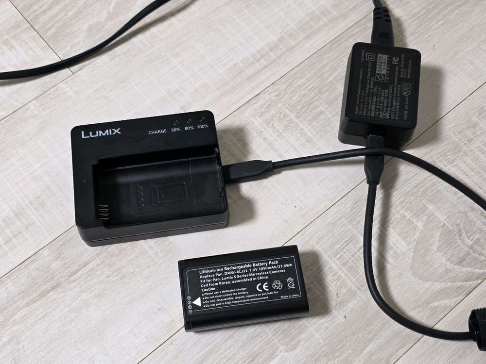 파나소닉 DMW-BTC14 충전기 및 BLJ31 배터리 루믹스 s1 s1r s1h 이미지