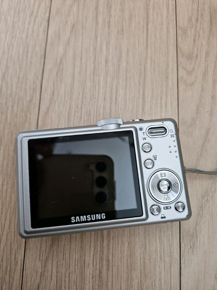 삼성 디지털카메라 VLUU L830 실버 빈티지디카 디카 판매합니다 이미지