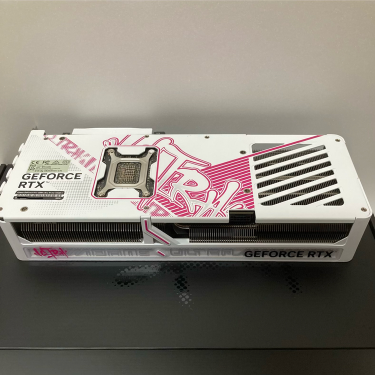 컬러풀 geforce RTX 5080 ULTRA OC 이미지