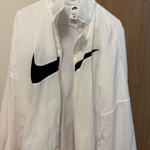 나이키 빅스우시 바람막이 이미지