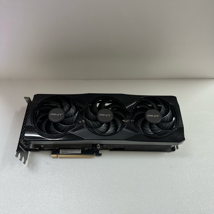 pny geforce rtx 5070ti 이미지