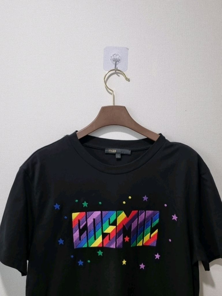 마쥬 여성 블랙 COSMIC 레인보우 그래픽 반팔 티셔츠 이미지