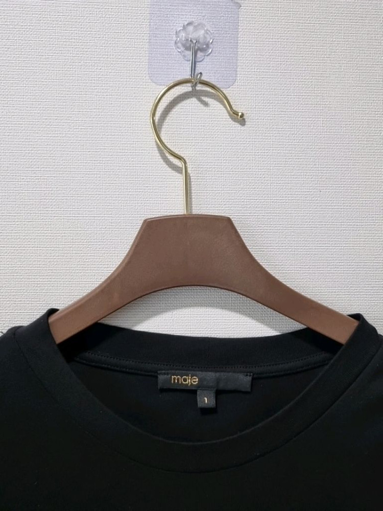 마쥬 여성 블랙 COSMIC 레인보우 그래픽 반팔 티셔츠 이미지