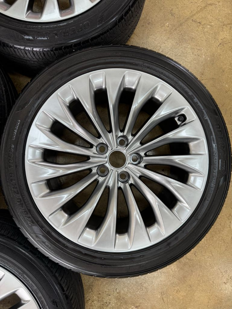 제네시스EQ900 19인치 휠 타이어 팝니다 이미지