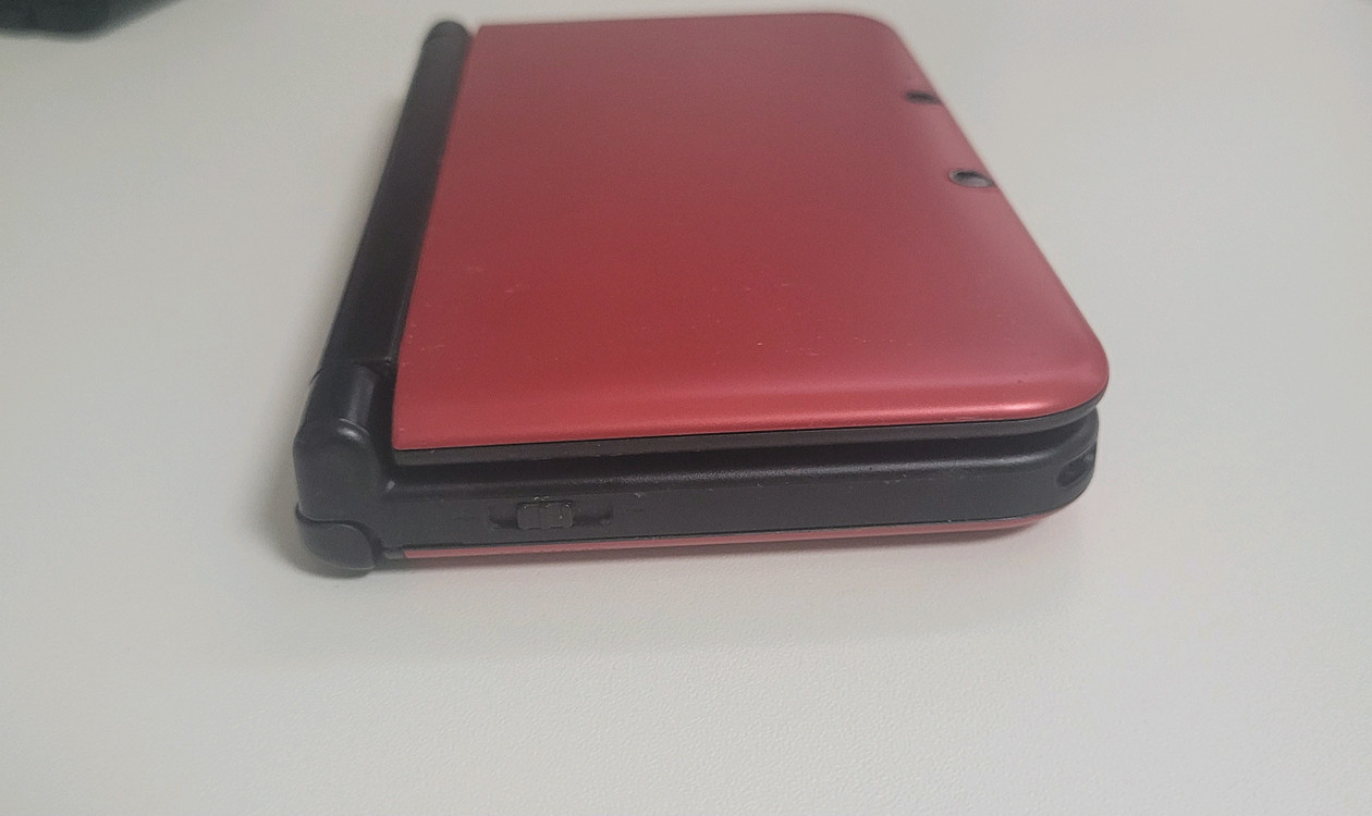 닌텐도 3ds xl 큰다수 레드 이미지