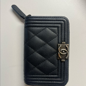 샤넬 보이 캐비어 카드지갑 정품 이미지