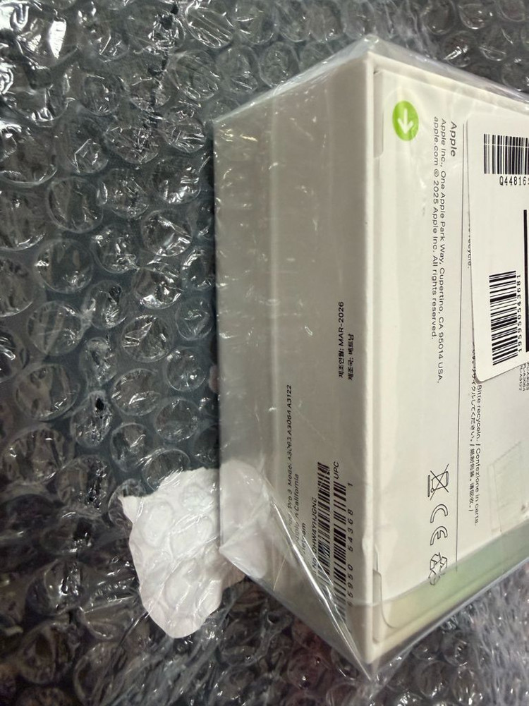 애플 에어팟 프로3 미개봉 판매합니다. 이미지