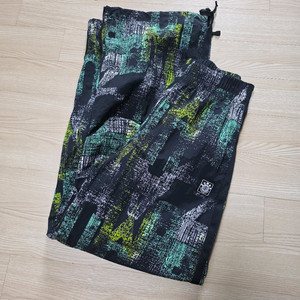 줌바웨어 팬츠 xs 1회 착용 반택포함 이미지