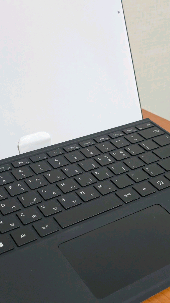 서피스 프로 9 i5-1235U. 최상급 상태(S 등급), 새것과 같습니다. 이미지