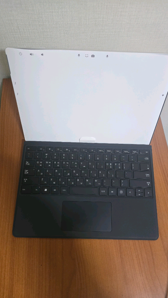 서피스 프로 9 i5-1235U. 최상급 상태(S 등급), 새것과 같습니다. 이미지