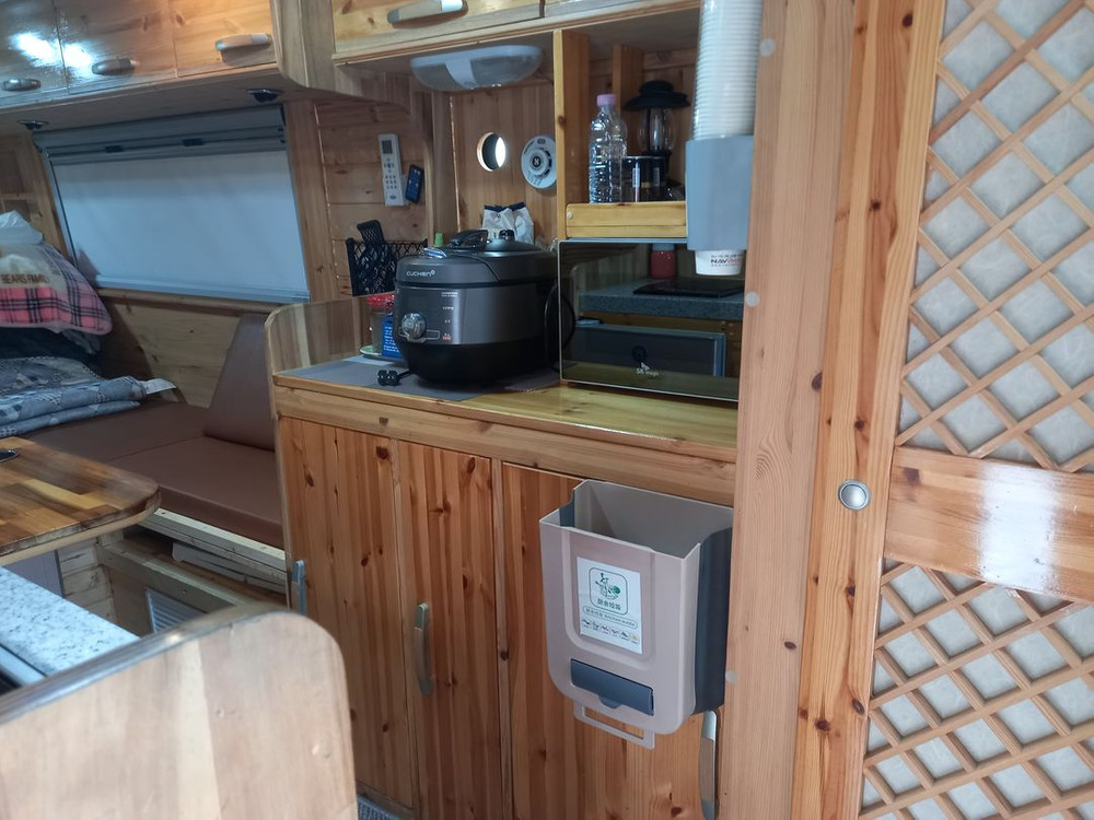 카운티캠핑카 이미지