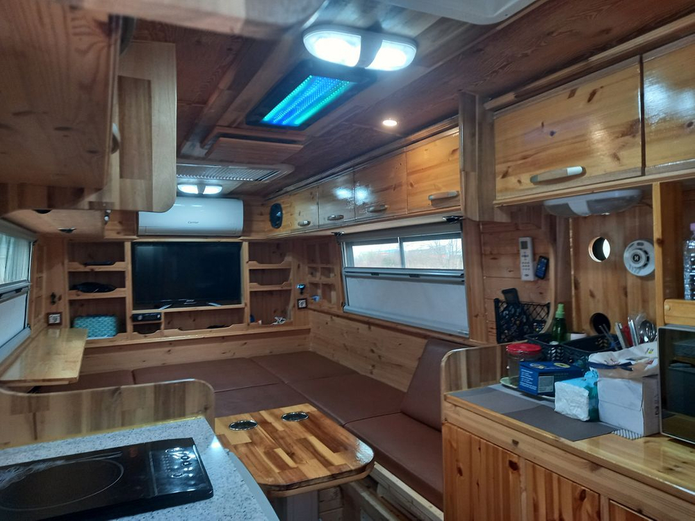 카운티캠핑카 이미지