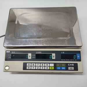 CAS 카스 계수용 전자저울 2.5kg 입니다 이미지
