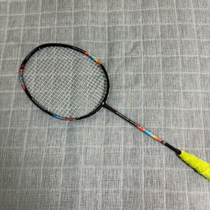 요넥스 나노플레어 700프로 4u 이미지