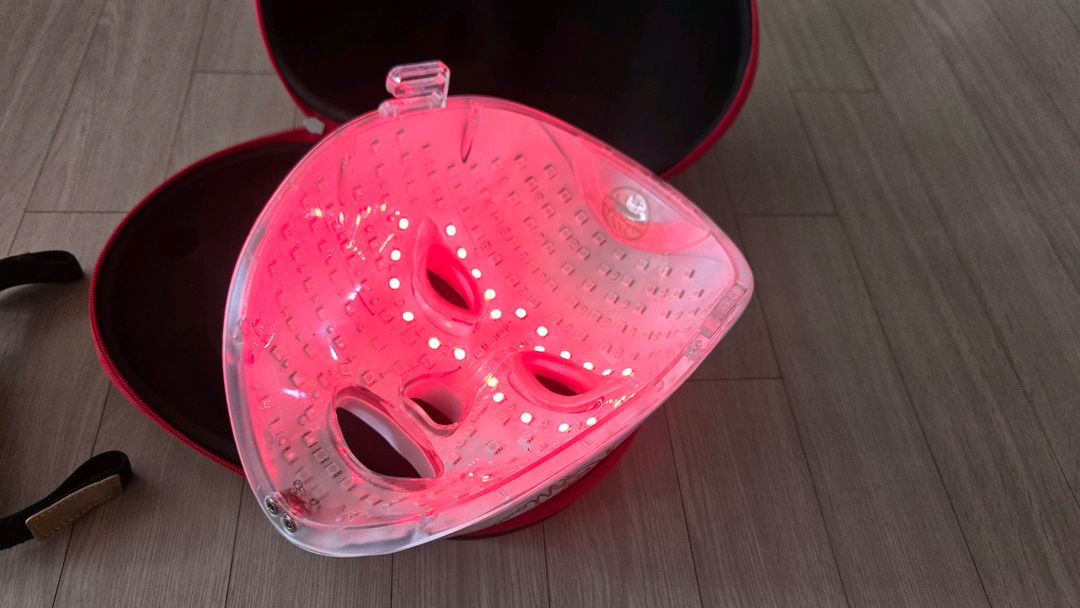 루비 LED 마스크 얼굴 홈케어 마사지 이미지