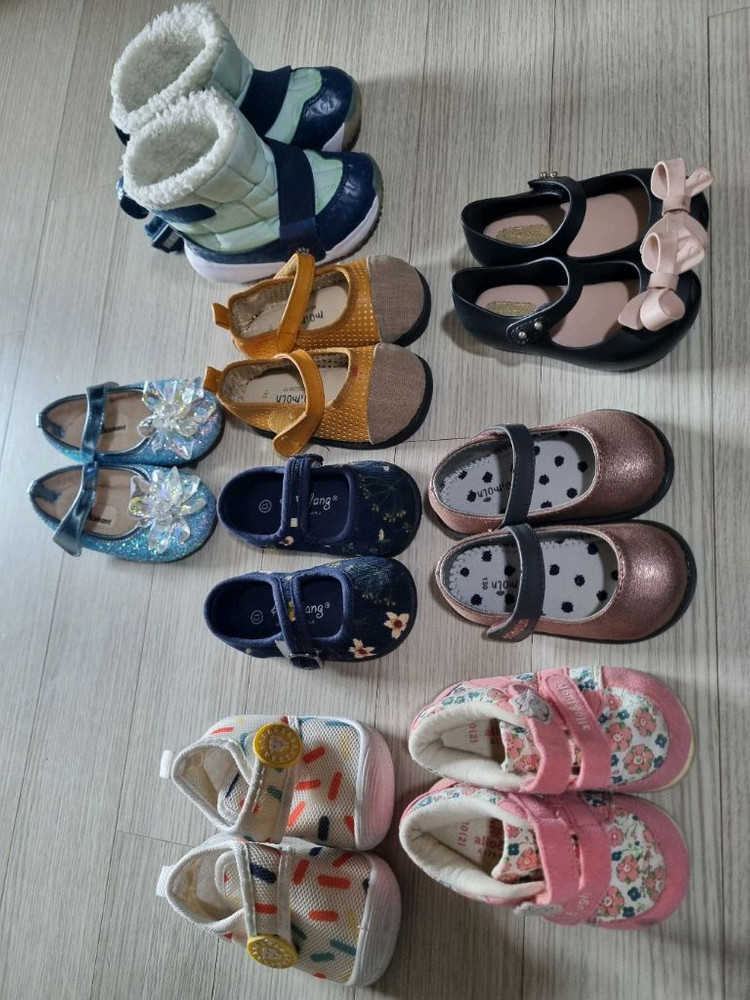 아기 걸음마 신발 삑삑 뽁뽁 130 140 샌들 부츠 구두 운동화 이미지