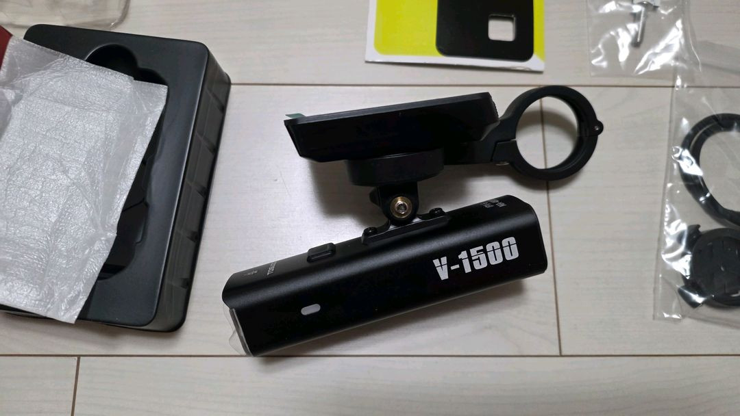 [새상품] 자전거 속도계 라이트 전조등 듀얼거치대 풀세트 로드자전거 mtb 픽시 이미지