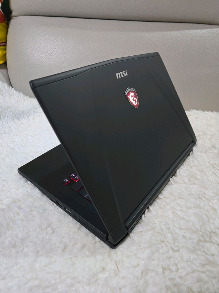 MSI i7 고성능 게이밍 노트북(램12GB,1.25TB,신품고가배터리) 이미지
