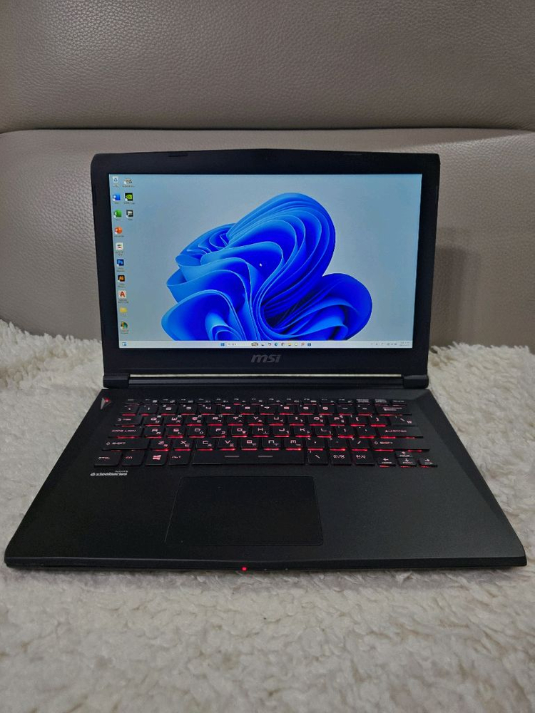 MSI i7 고성능 게이밍 노트북(램12GB,1.25TB,신품고가배터리) 이미지