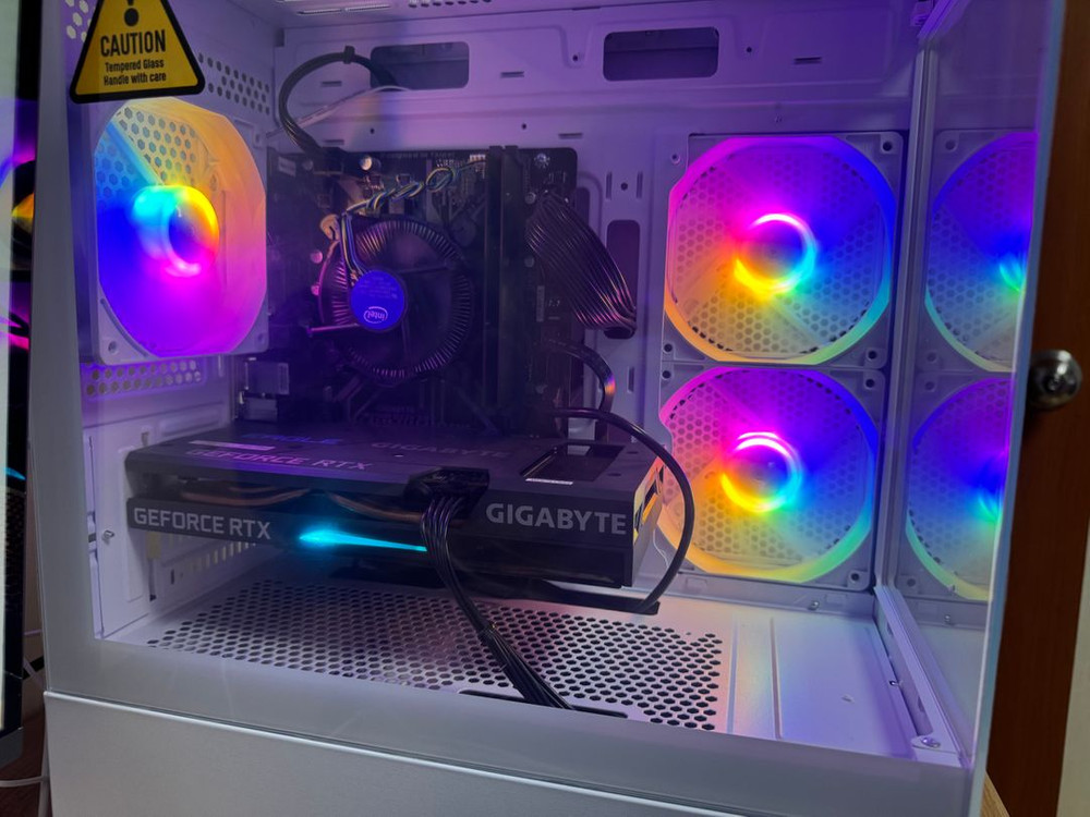 중 고사양 게이밍 컴퓨터 9400f+rtx 3070 리니지 클래식 배그 롤 메이플pc 이미지