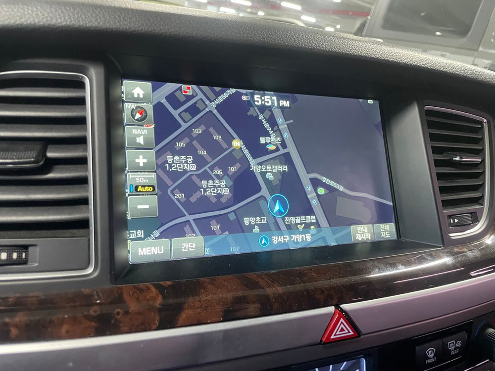 제네시스 DH G330 프리미엄 15년01월 146076km 단순판금입니다. 이미지