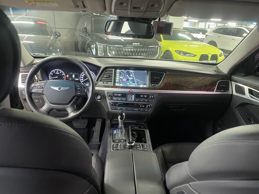 제네시스 DH G330 프리미엄 15년01월 146076km 단순판금입니다. 이미지