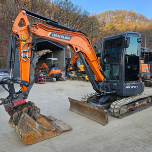 중고 미니굴삭기 DX35캐빈 23년식 회링코집 이미지