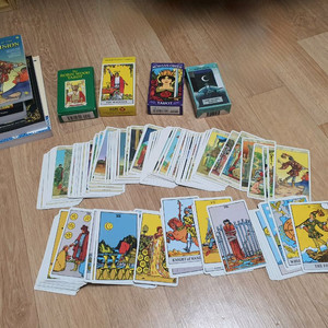 (판매)라이더 웨이트 타로카드 등, 인기 타로카드 북세트 일괄 팝니다 이미지