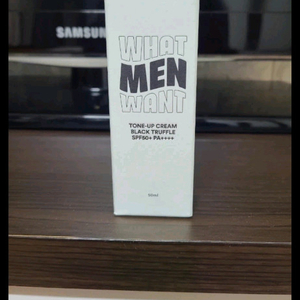 완~전 새거!!! 화장품 왓맨원트 선크림 SPF50+ PA++++ 완전 싸게 팝니다!!! 이미지